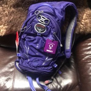 Osprey Raven 10 camel back cycling backpack